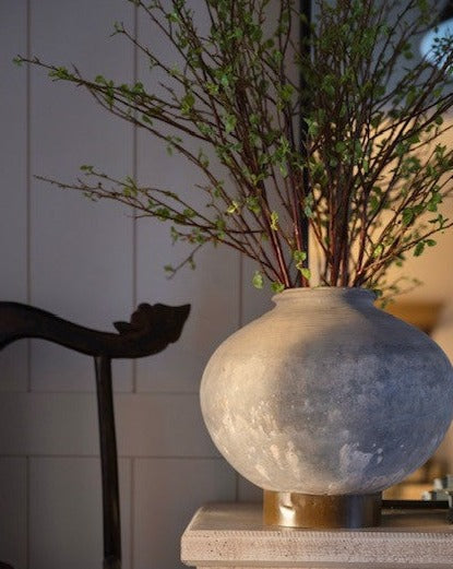 Abbot Village Pot with Stand