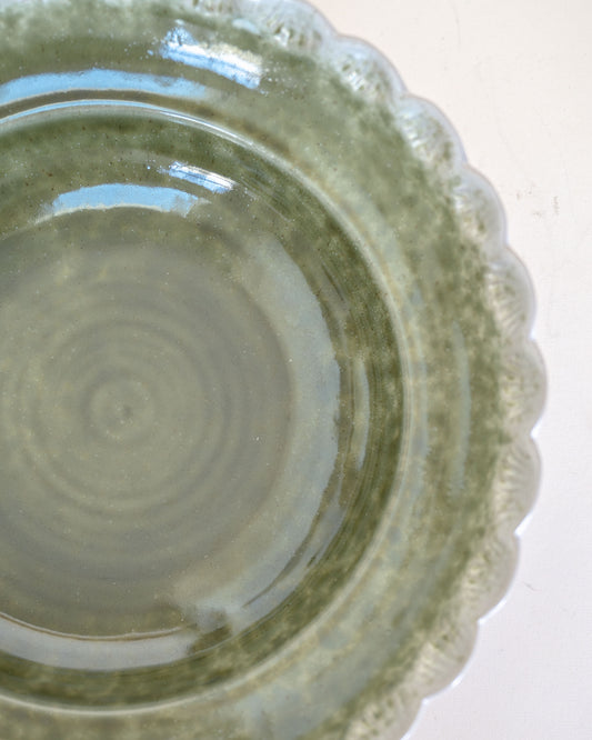 Verde Scalloped Bowl