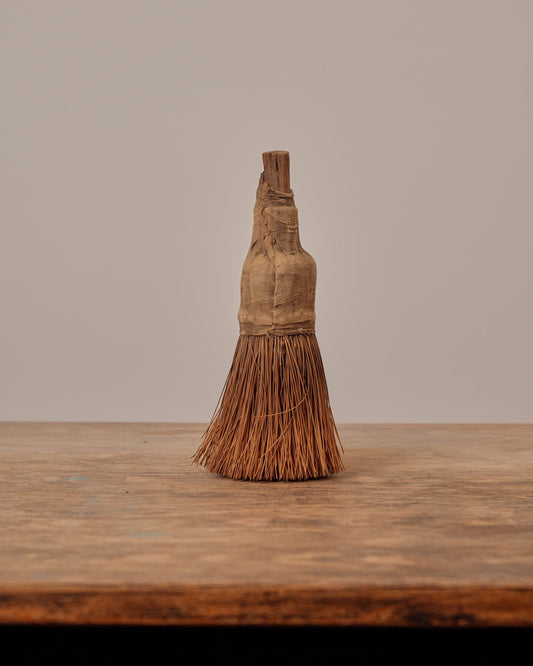 Rustic Paint Brush 07