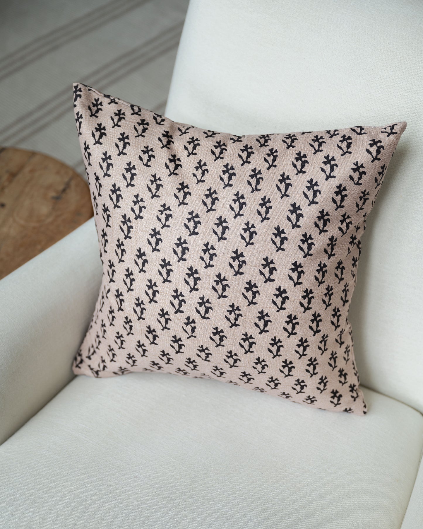 Dahlia Pillow Cover