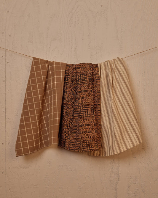 Laurie Towel Set