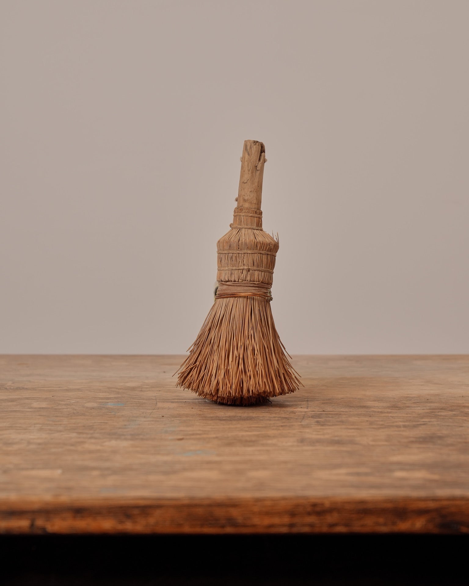 Rustic Paint Brush 06