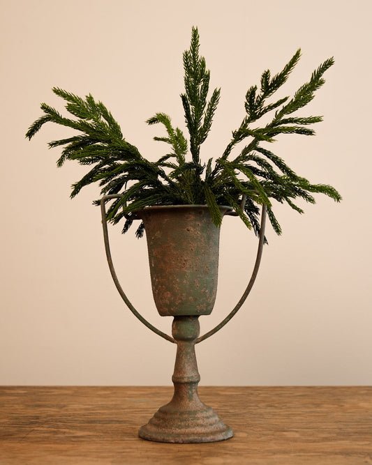 Hugo Vase