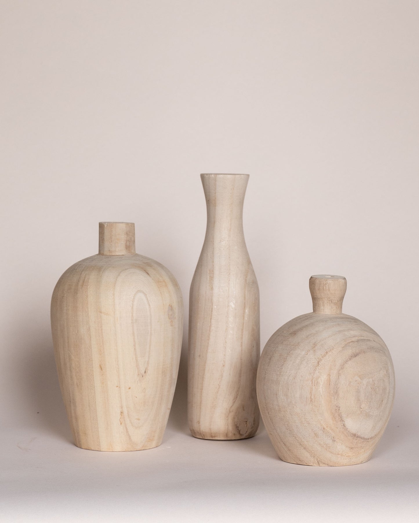 Weatherburn Vase set