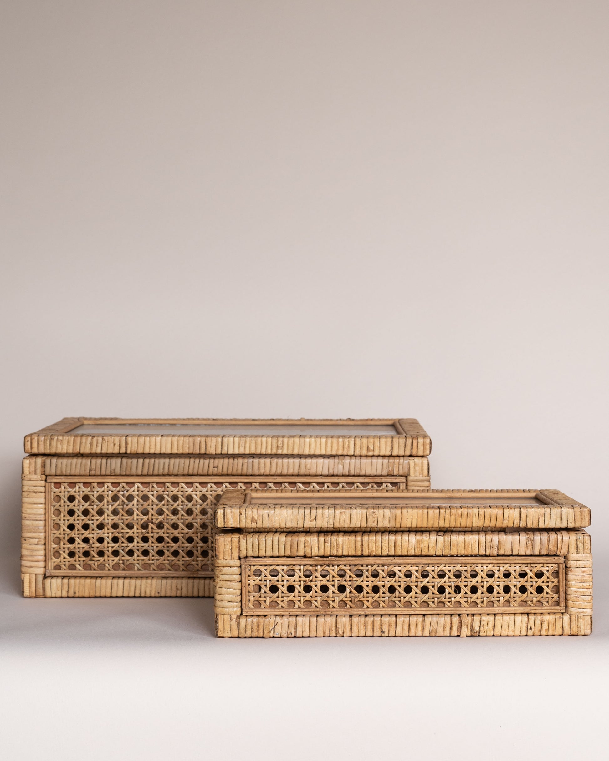 Newport Display Box (set) | Shoppe at The Avenue