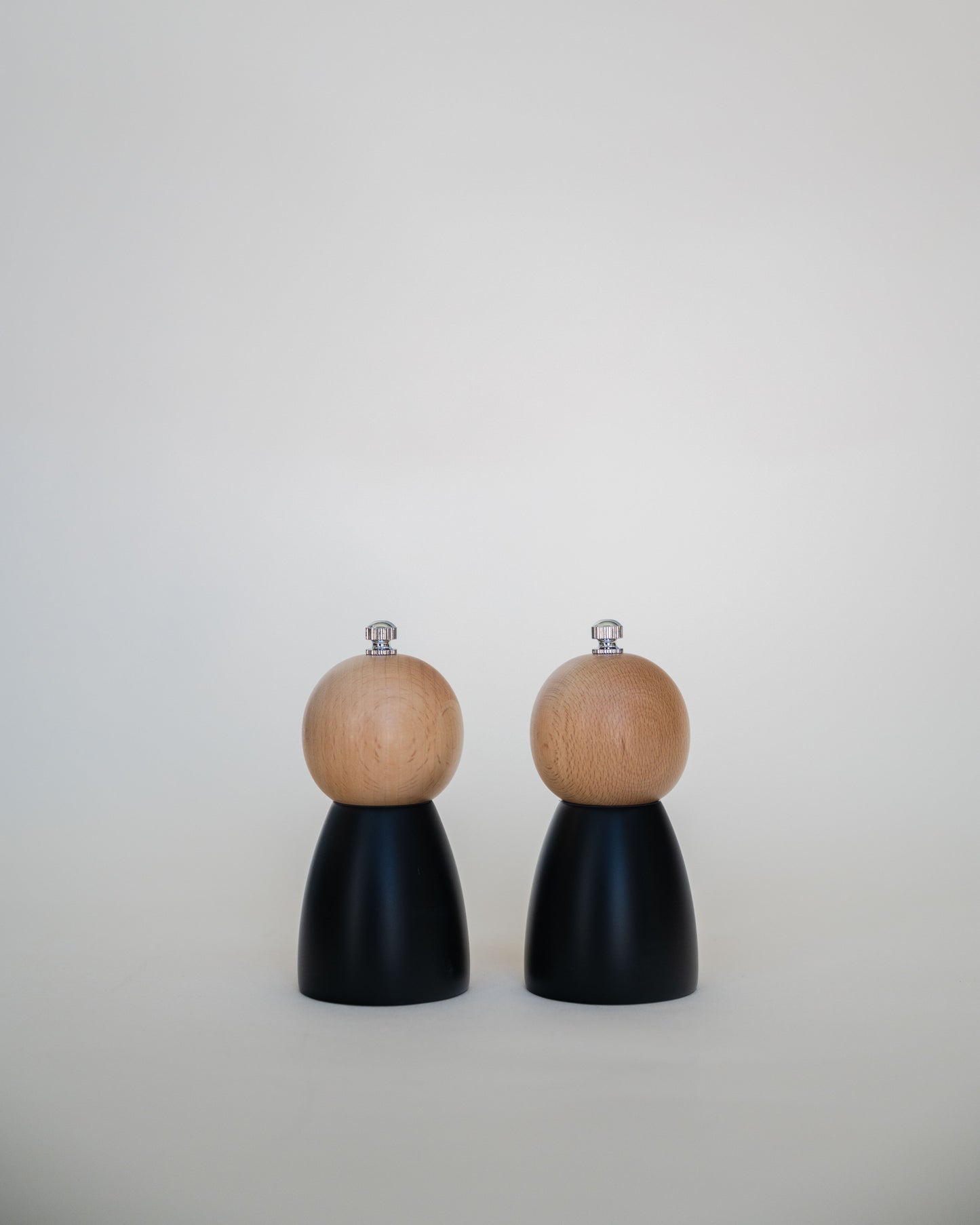 Mid Mod Two-Tone Salt/Pepper Mill