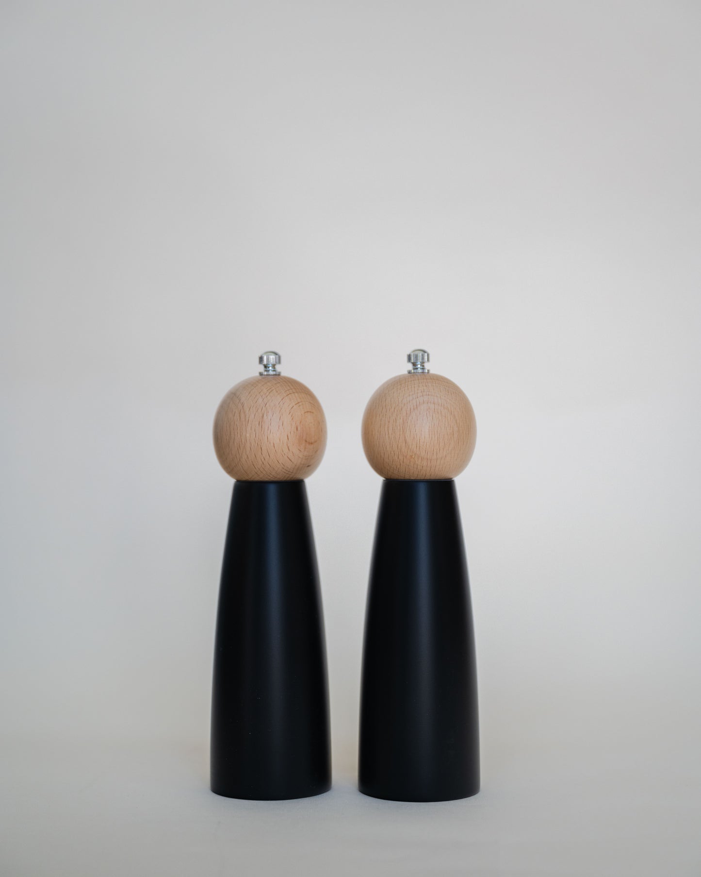 Mid Mod Two-Tone Salt/Pepper Mill