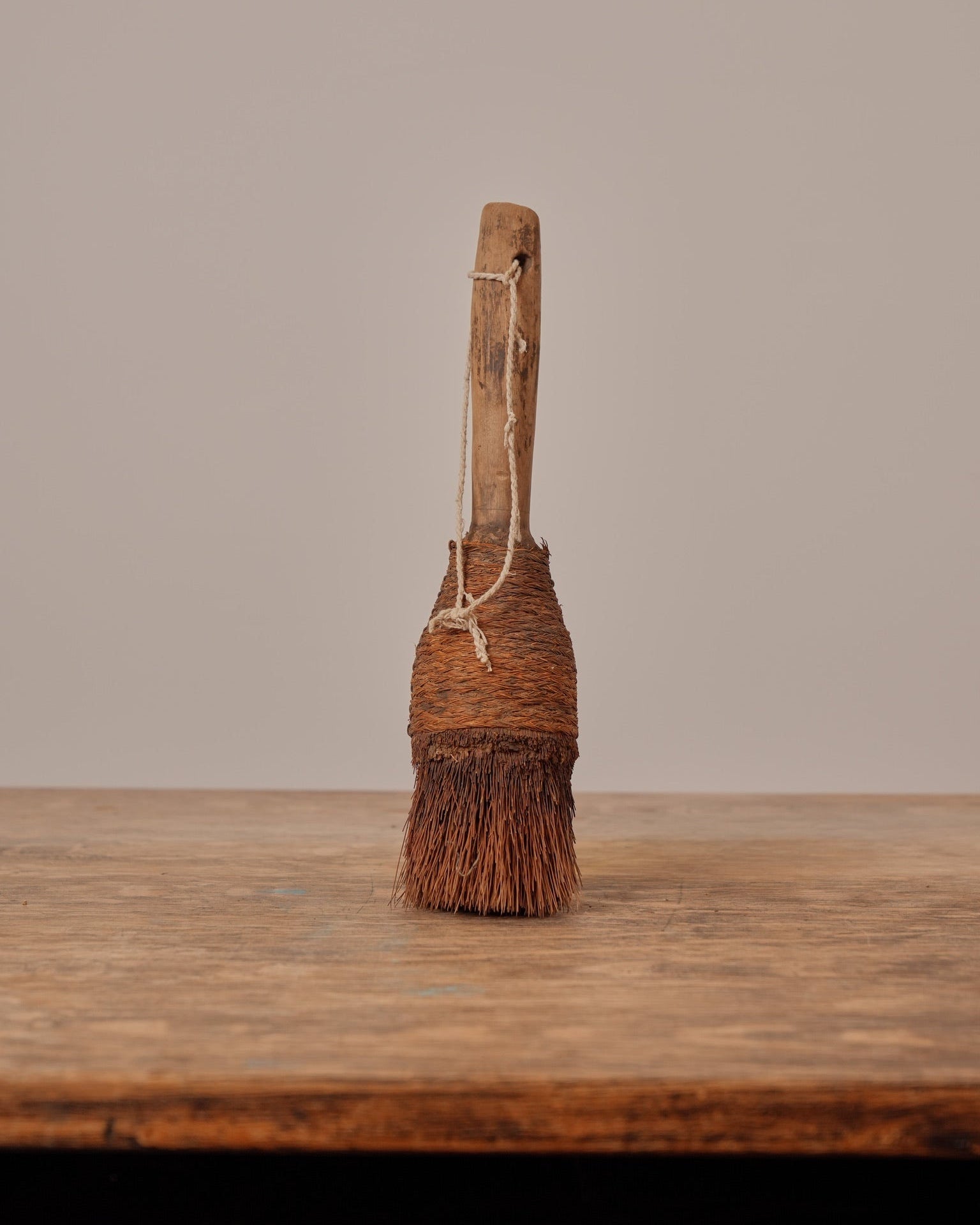 Rustic Paint Brush 08