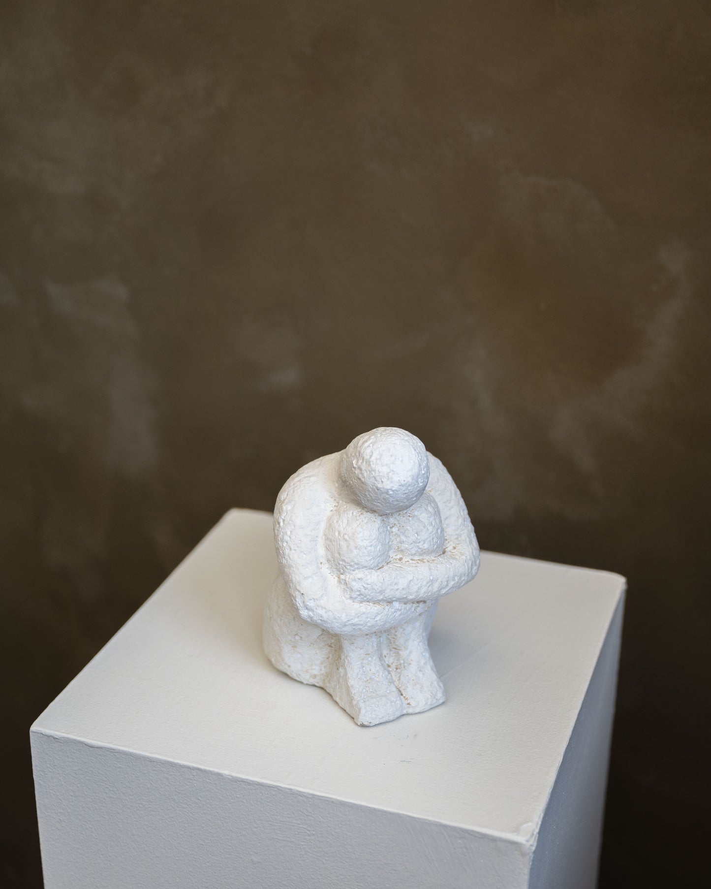 Sitting Statue I